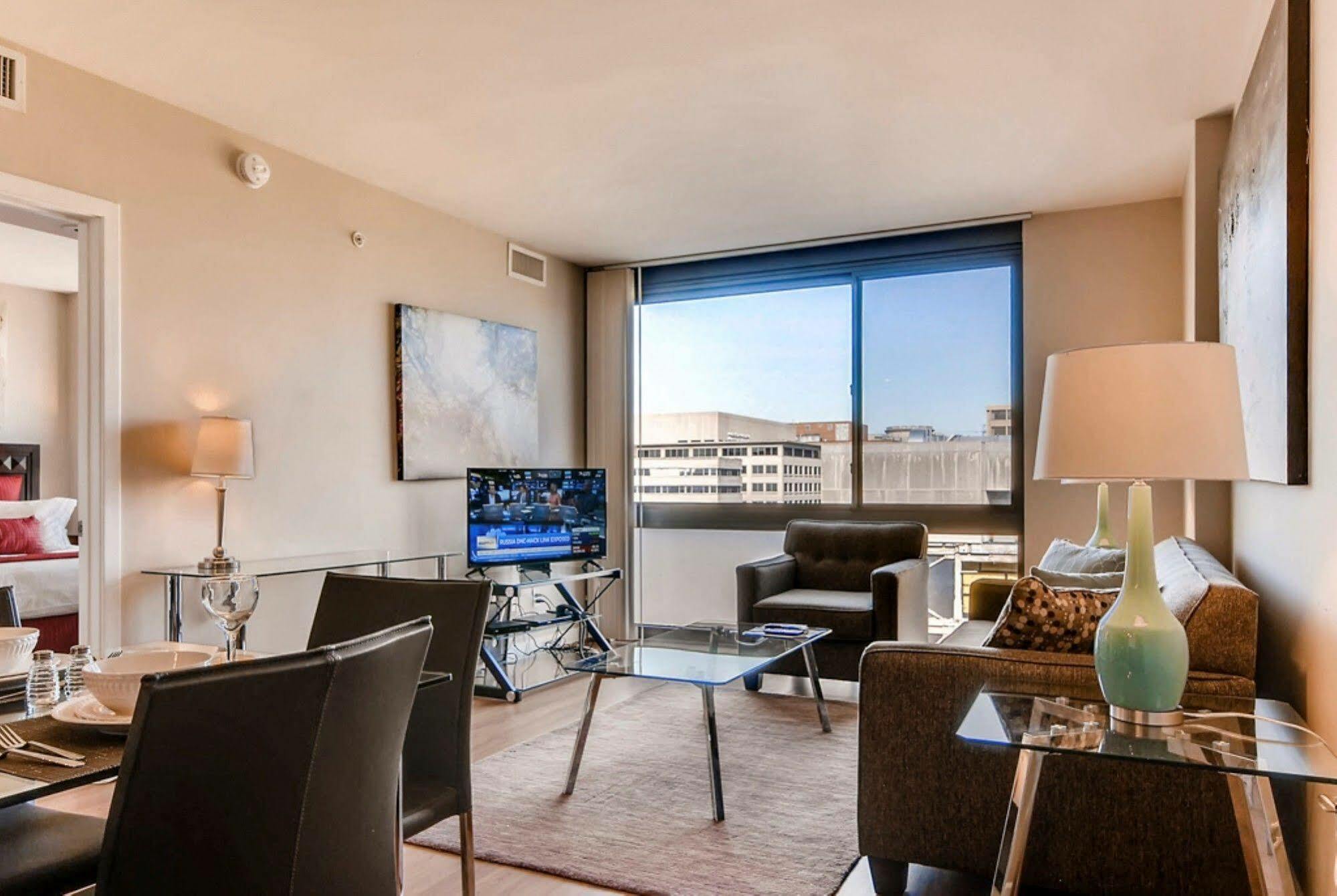 Global Luxury Suites At The National Mall Washington Exterior photo